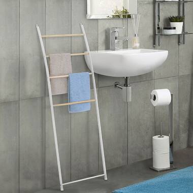 Chrome outlet towel ladder